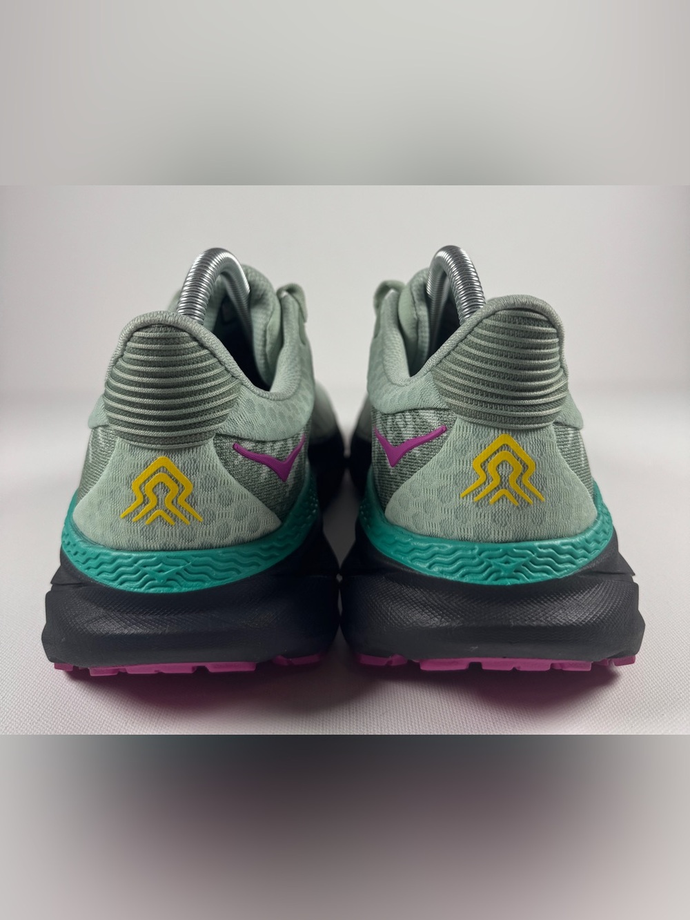 HOKA challenger ATR 7 Running Shoe Aloe Vera / Black Women SIZE 9B - Picture 3 of 9